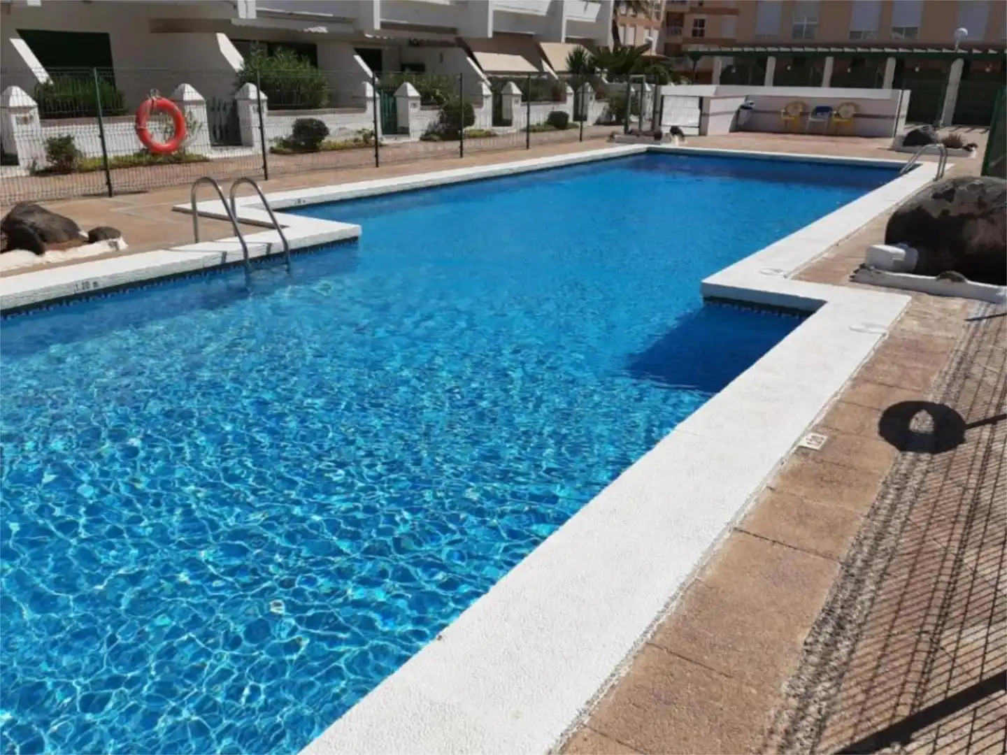 Piso en venta en Calle Brasil, 15, El Médano Piscina de Piso en venta en Granadilla de Abona con Aire acondicionado, Calefacción y Jardín privado