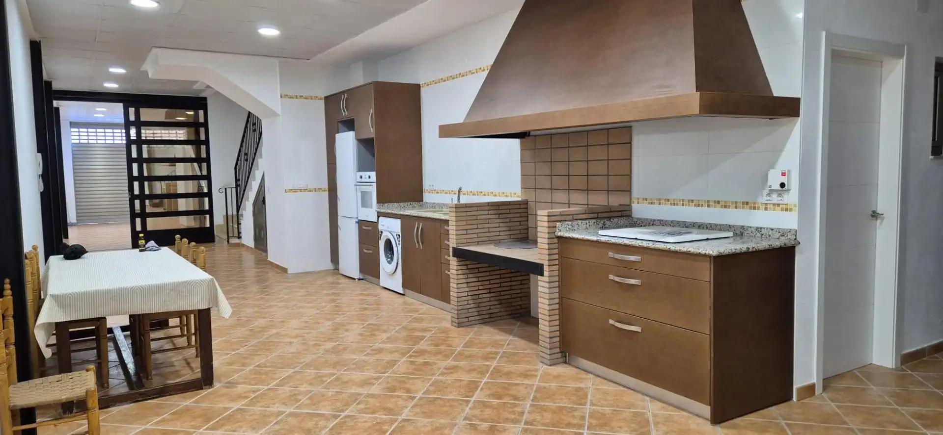 Einfamilien-Reihenhaus zur Miete in Carrer Exèrcit, 59, Avenida Alemania-Italia