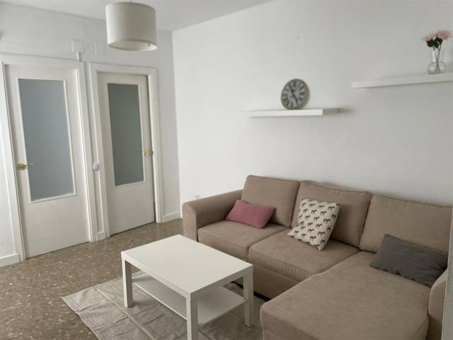 Piso en Alquiler en Plaza Zurbarán, 5 en Encarnación - Regina