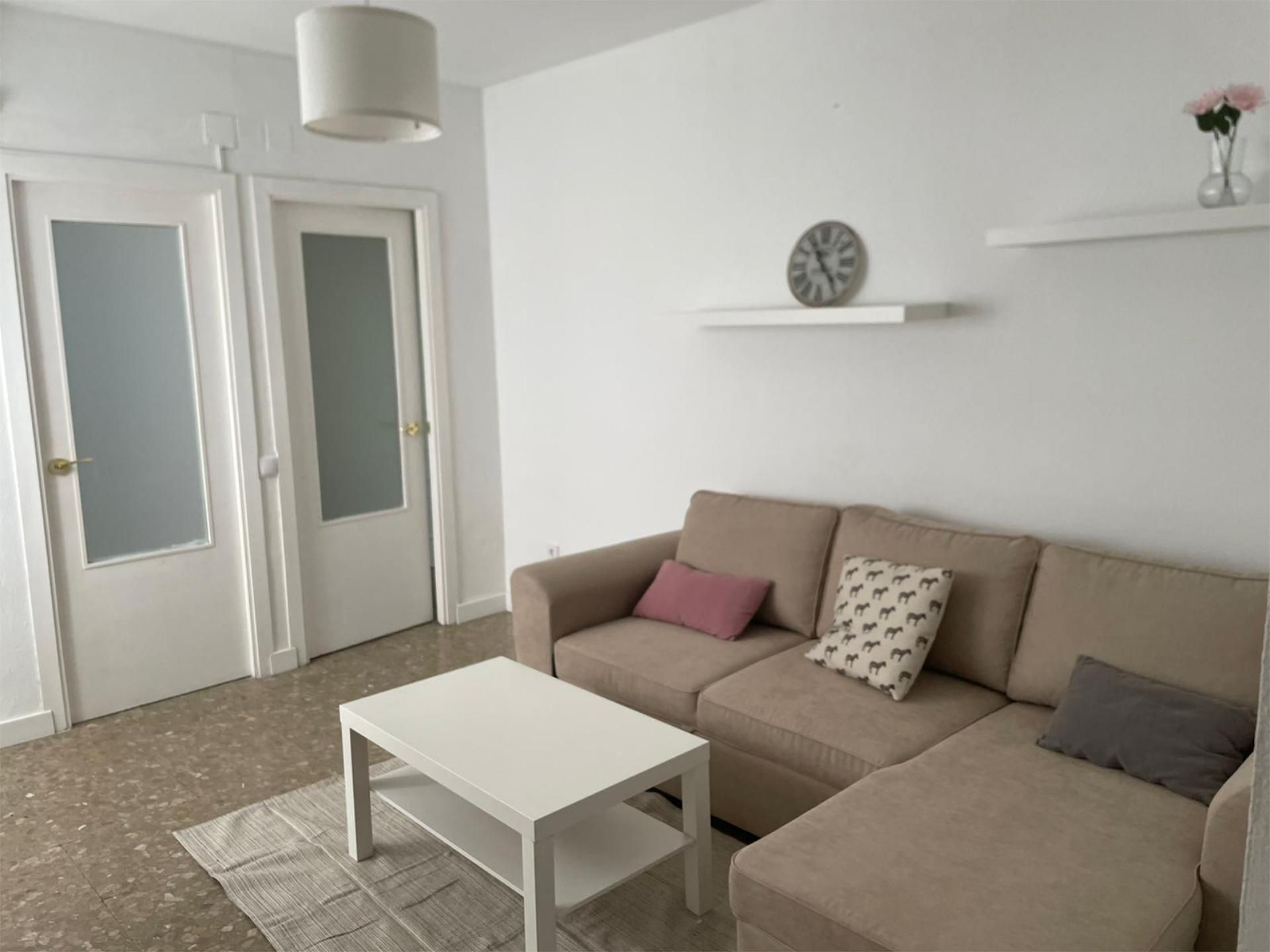 Piso de alquiler en Plaza Zurbarán, 5, Encarnación - Regina Sala de estar de Piso de alquiler en Sevilla Capital con Aire acondicionado y Amueblado