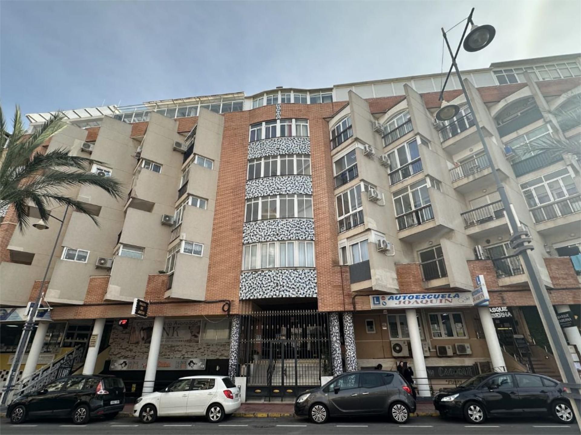 Apartment for sale in Avenida de las Habaneras, 38, Zona Playa del Cura Exterior view of Apartment for sale in Torrevieja with Swimming Pool