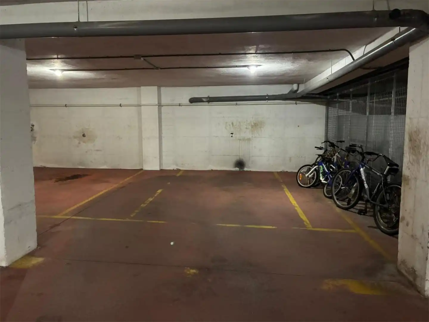 Flat for sale in Rúa San Eufrasio, 8, Sarria Parking of Flat for sale in Sarria
