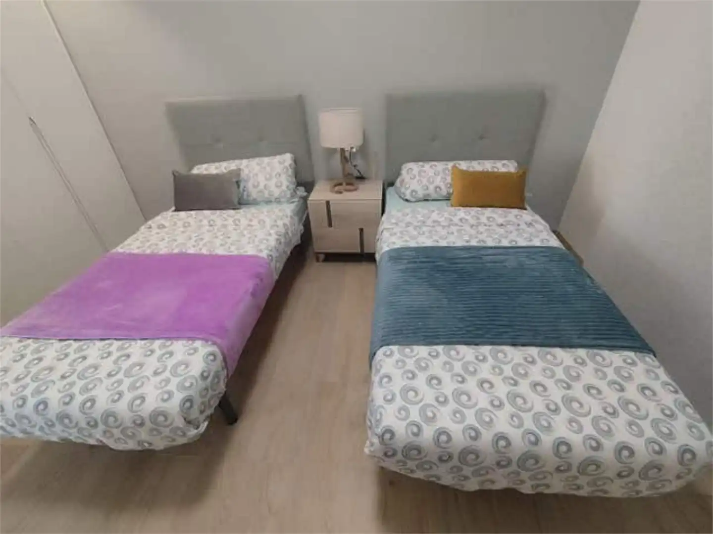 Wohnungen zum Verkauf in El Raso Schlafzimmer von Wohnungen zum Verkauf in Guardamar del Segura mit Terrasse und Schwimmbad