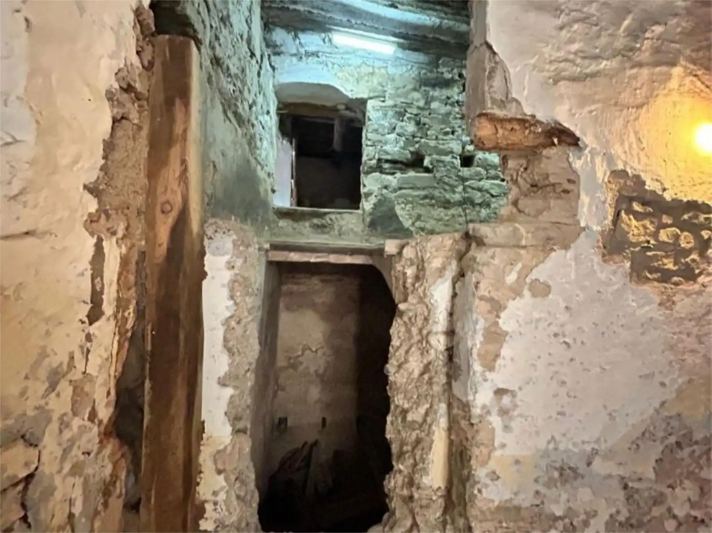 Casa adosada en venda a Calle Unica, 35, Gavet de la Conca