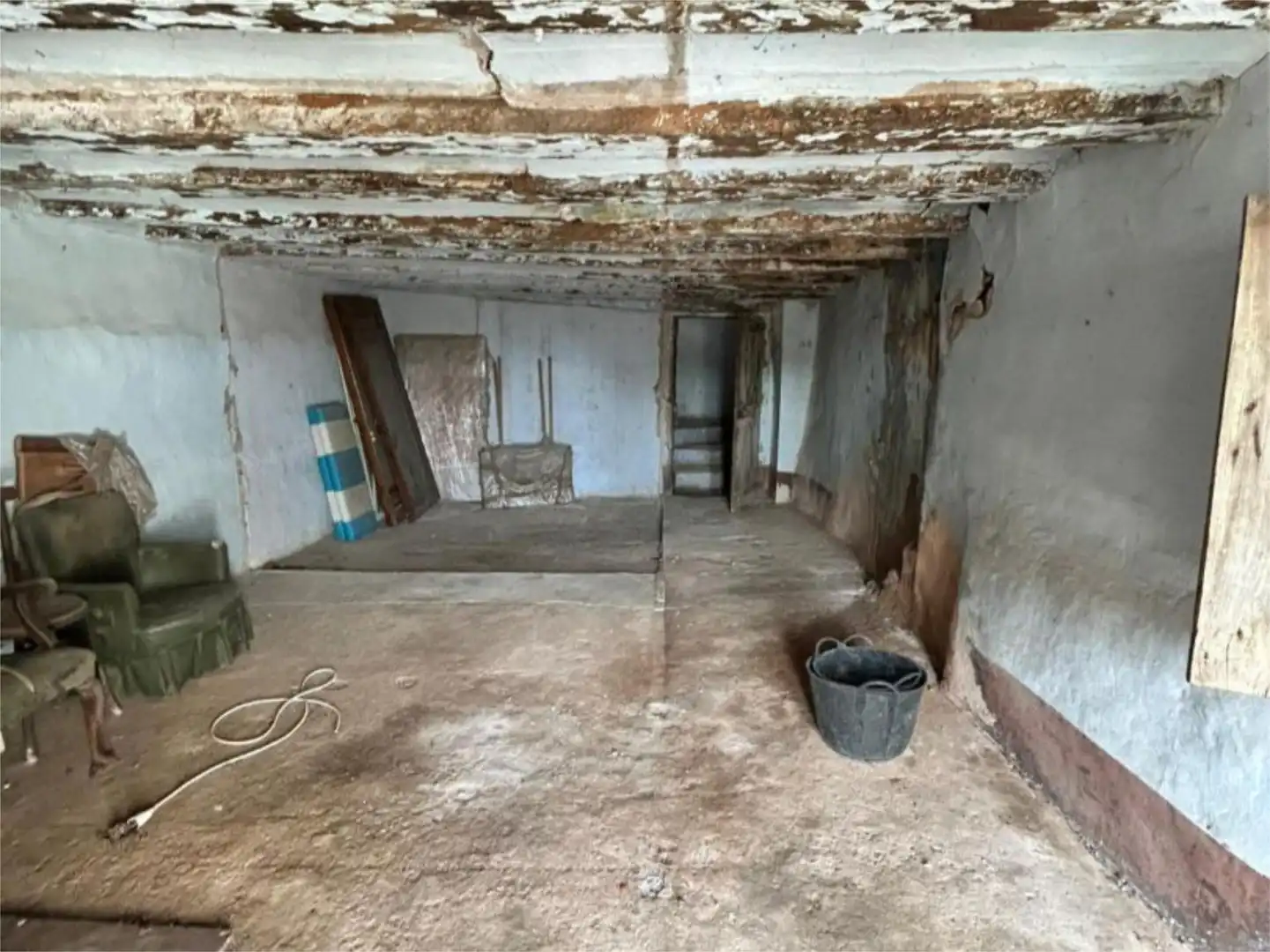 Casa adosada en venda a Calle Unica, 35, Gavet de la Conca