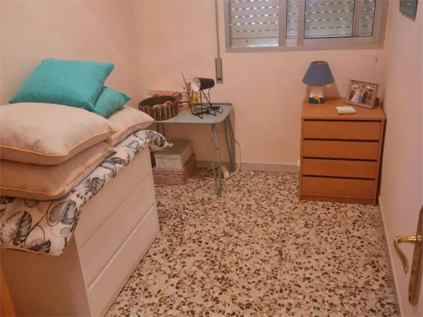 Piso en venta en Calle Cisne, 27, Punta Umbría Habitación de Piso en venta en Punta Umbría con Aire acondicionado, Jardín privado y Terraza