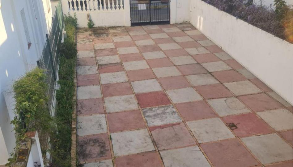 Casa o chalet en venta en Calle Cisne, 27, Punta Umbría, Huelva - imagen 1 Foto 1 de Casa o chalet en venta en Calle Cisne, 27, Punta Umbría, Huelva