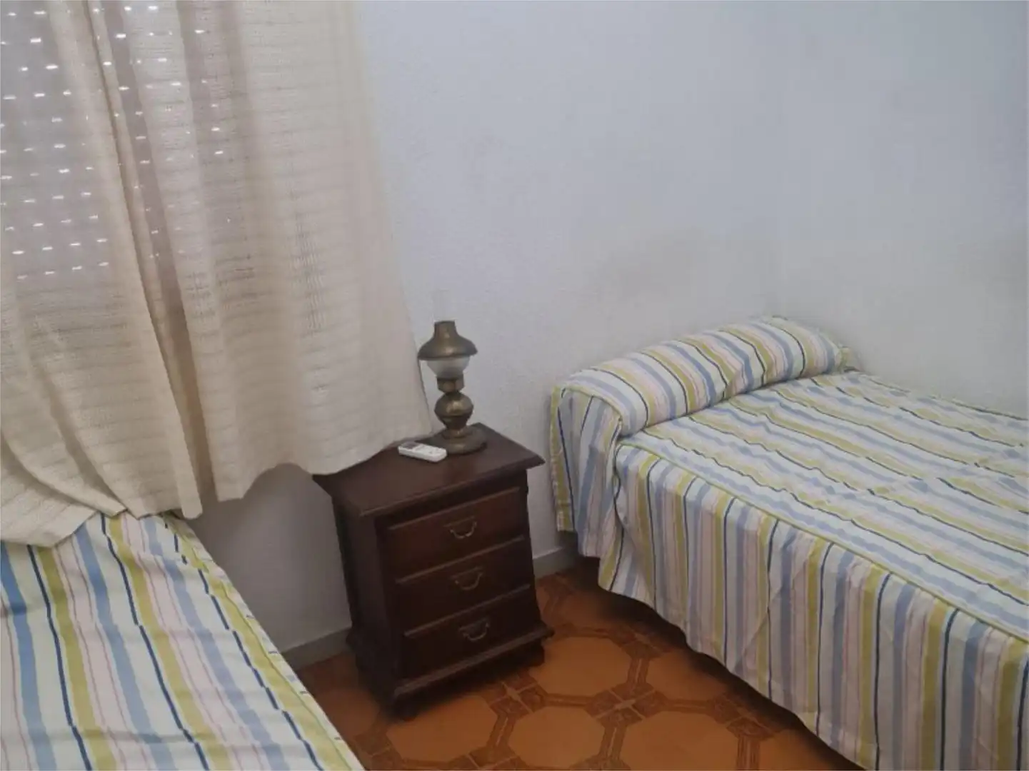 Piso en venta en Calle Cisne, 27, Punta Umbría Habitación de Piso en venta en Punta Umbría con Aire acondicionado, Jardín privado y Terraza