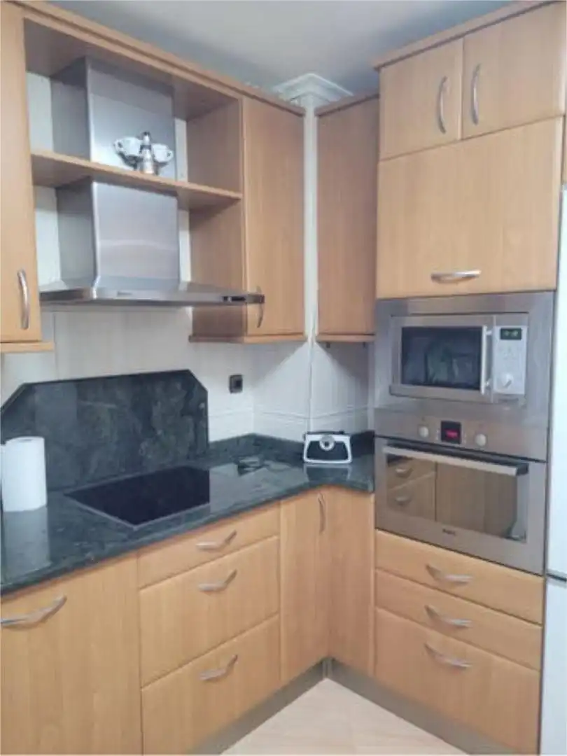 Pis en venda a Villafría - La Ventilla - Castañares Cuina de Pis en venda en Burgos amb Calefacció i Terrassa