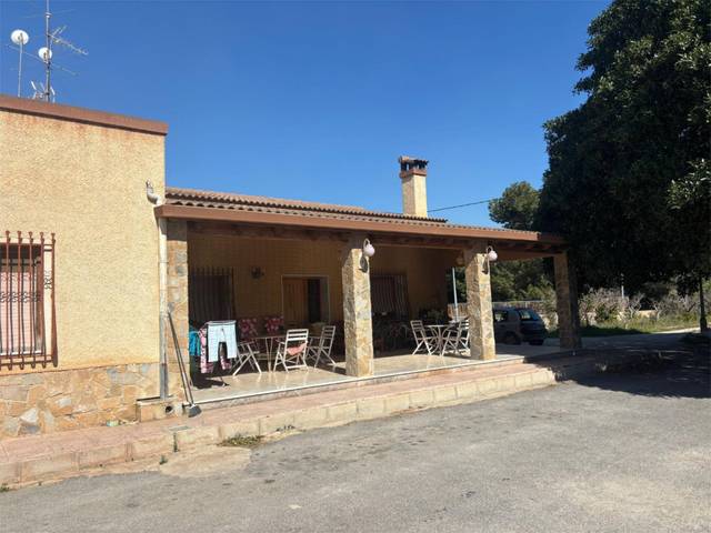 Finca rústica en Venta en Partida Maitino, 1089 en Perleta - Maitino