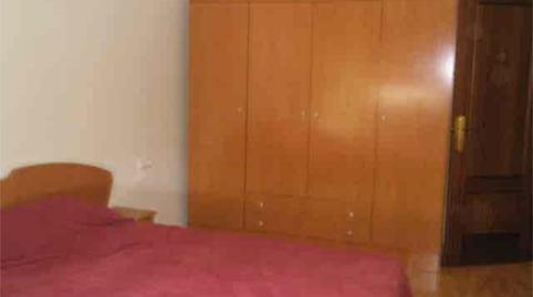 Flat for rent in Maria Auxiliadora - Barriada de Llera, Badajoz Capital - image 4 Photo 4 of Flat for rent in Maria Auxiliadora - Barriada de Llera, Badajoz Capital