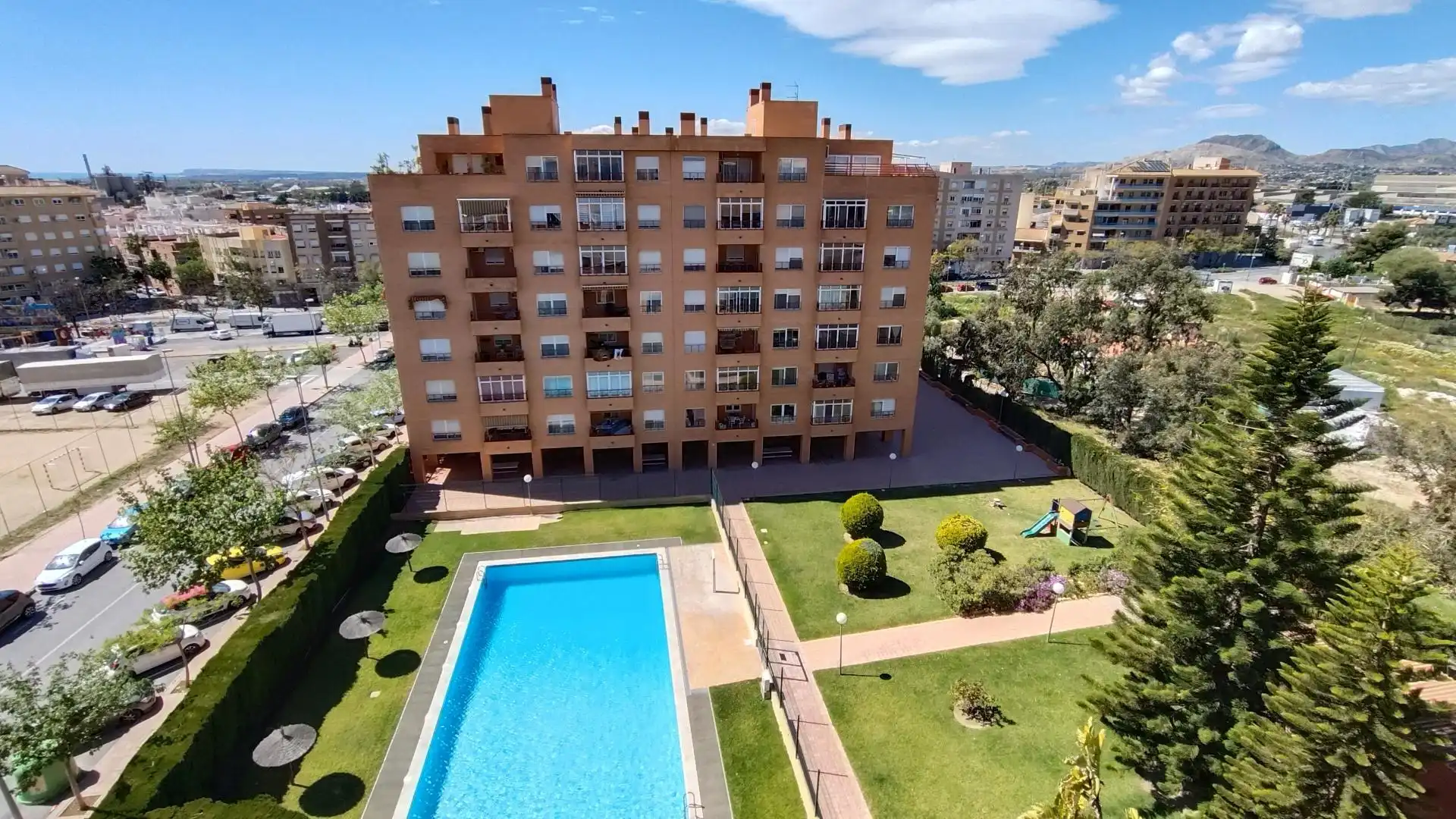 Flat for sale in Carrer Elda, 5, Norte Swimming pool of Flat for sale in San Vicente del Raspeig / Sant Vicent del Raspeig with Air Conditioner, Heating and Private garden