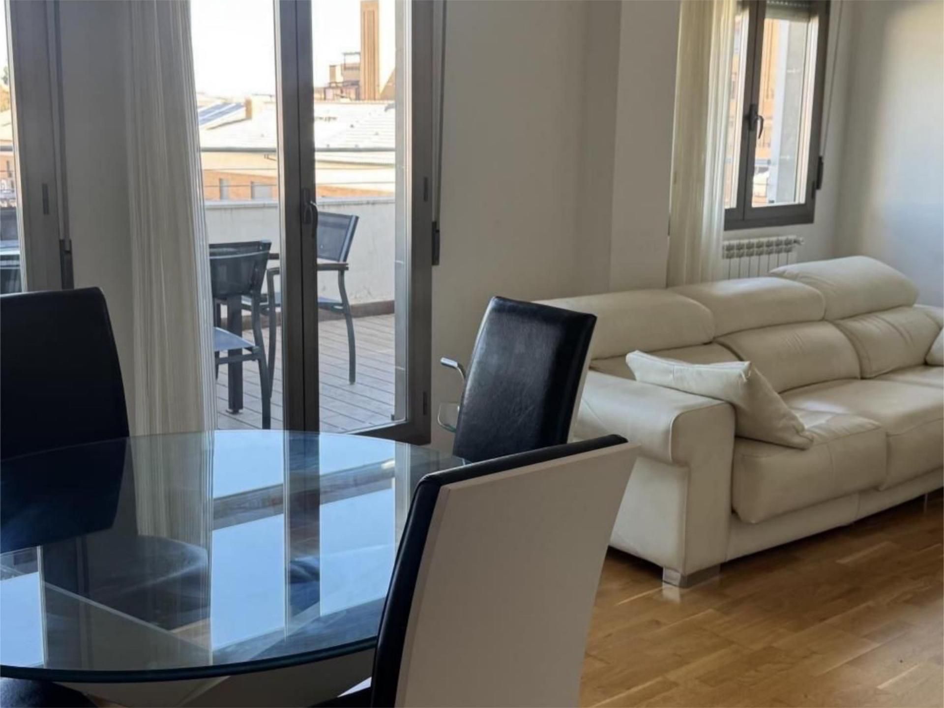 Living room of Flat for rent in  Albacete Capital  with Air Conditioner, Terrace and Swimming Pool