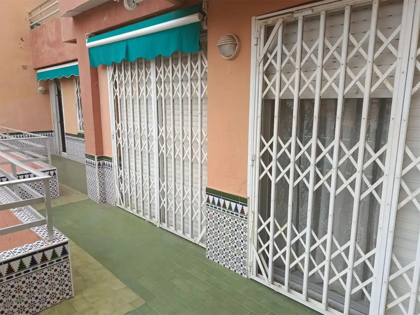 Wohnung zum Verkauf in Calle Paseo Marítimo, 20, Salobreña Costa Außenansicht von Wohnung zum Verkauf in Salobreña mit Terrasse, Schwimmbad und Balkon
