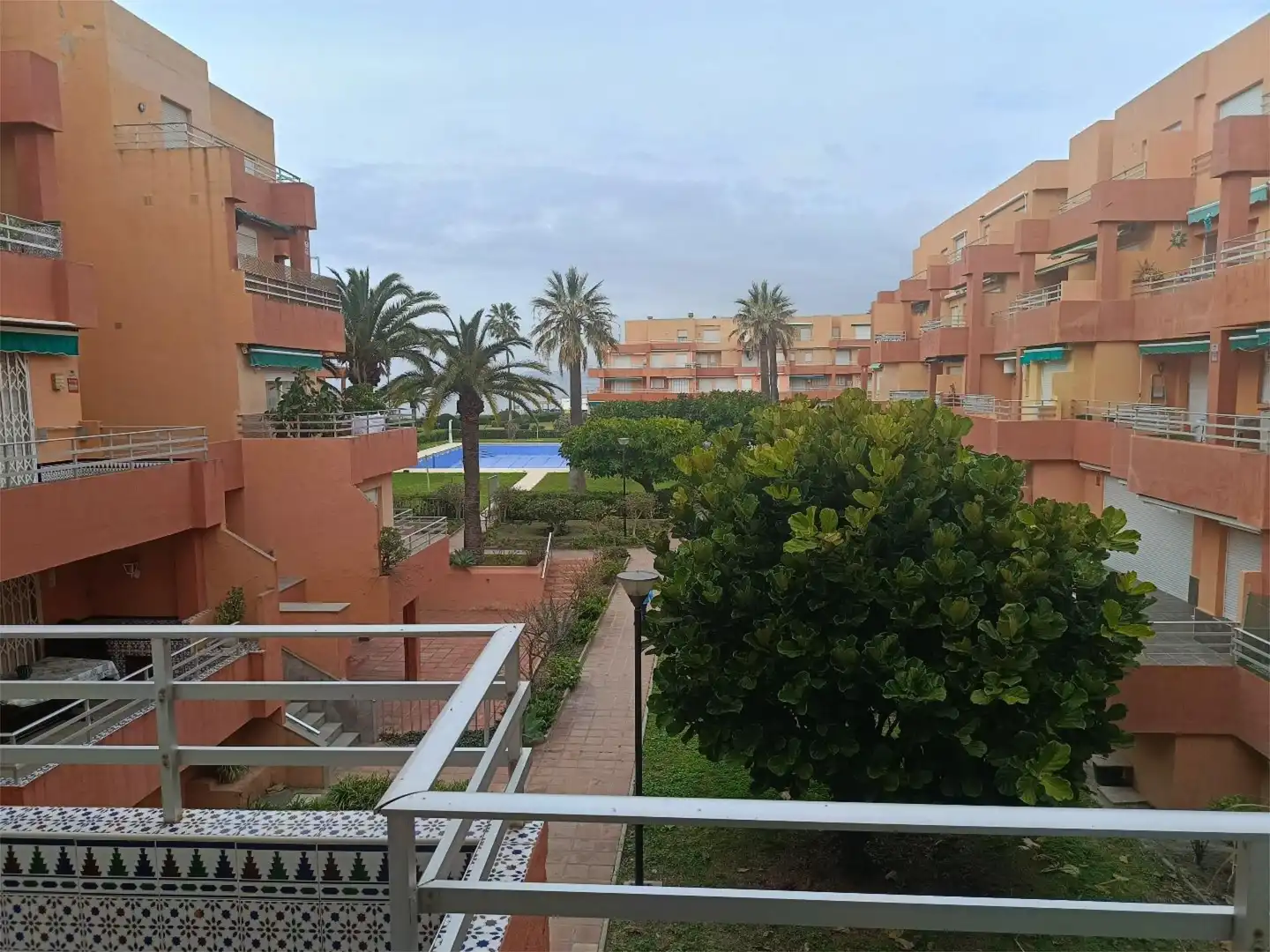 Wohnung zum Verkauf in Calle Paseo Marítimo, 20, Salobreña Costa Außenansicht von Wohnung zum Verkauf in Salobreña mit Terrasse, Schwimmbad und Balkon