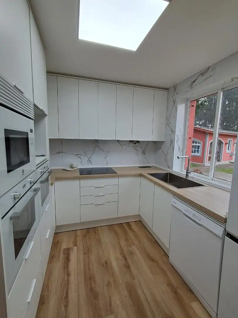 Kitchen of Flat for sale in Narón  with Heating, Private garden and Storage room
