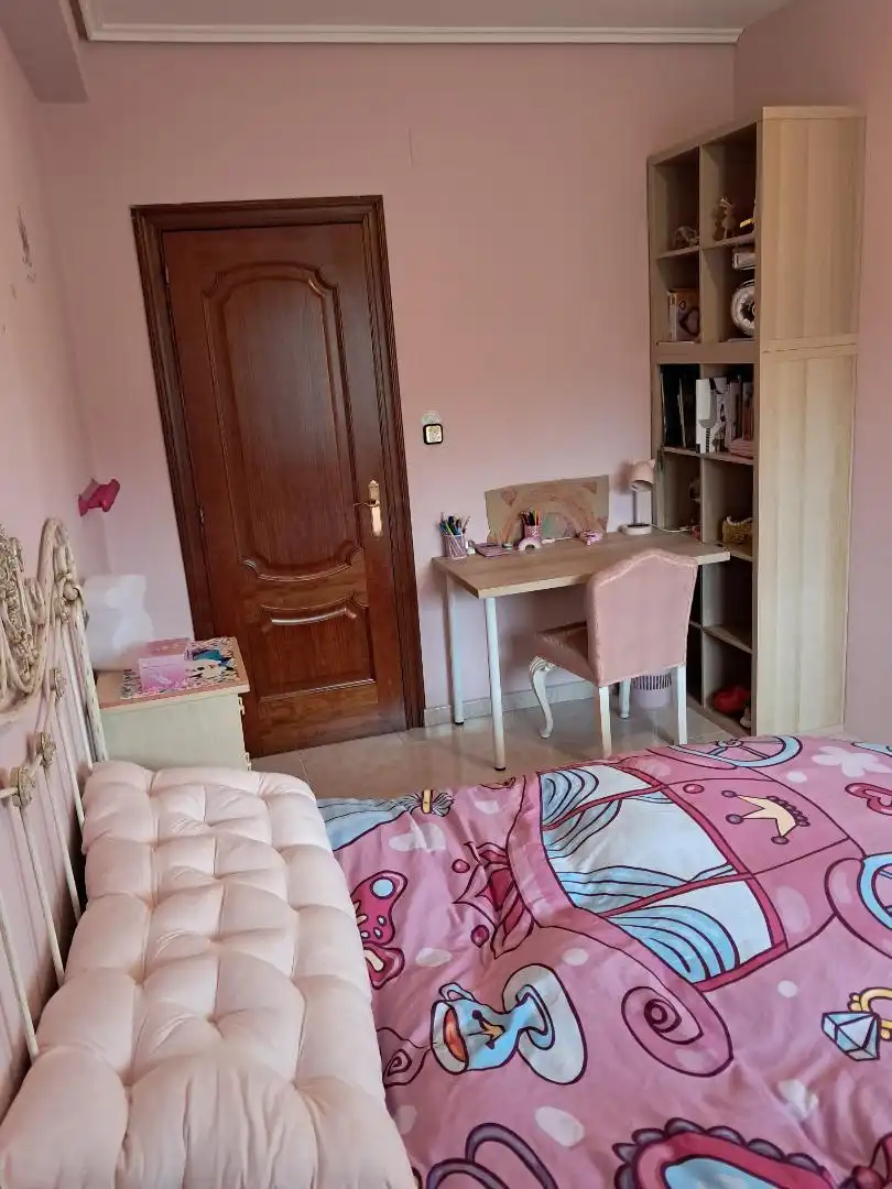 Bedroom of Flat for sale in Narón  with Heating, Private garden and Storage room