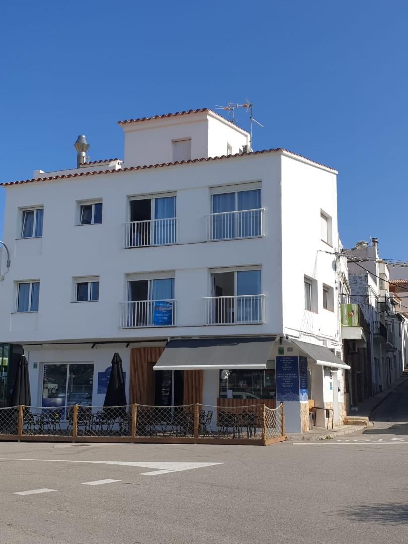 Piso en venta en Carrer Miranda, 10, Carboneres - La Farella Vista exterior de Piso en venta en Llançà con Aire acondicionado y Terraza