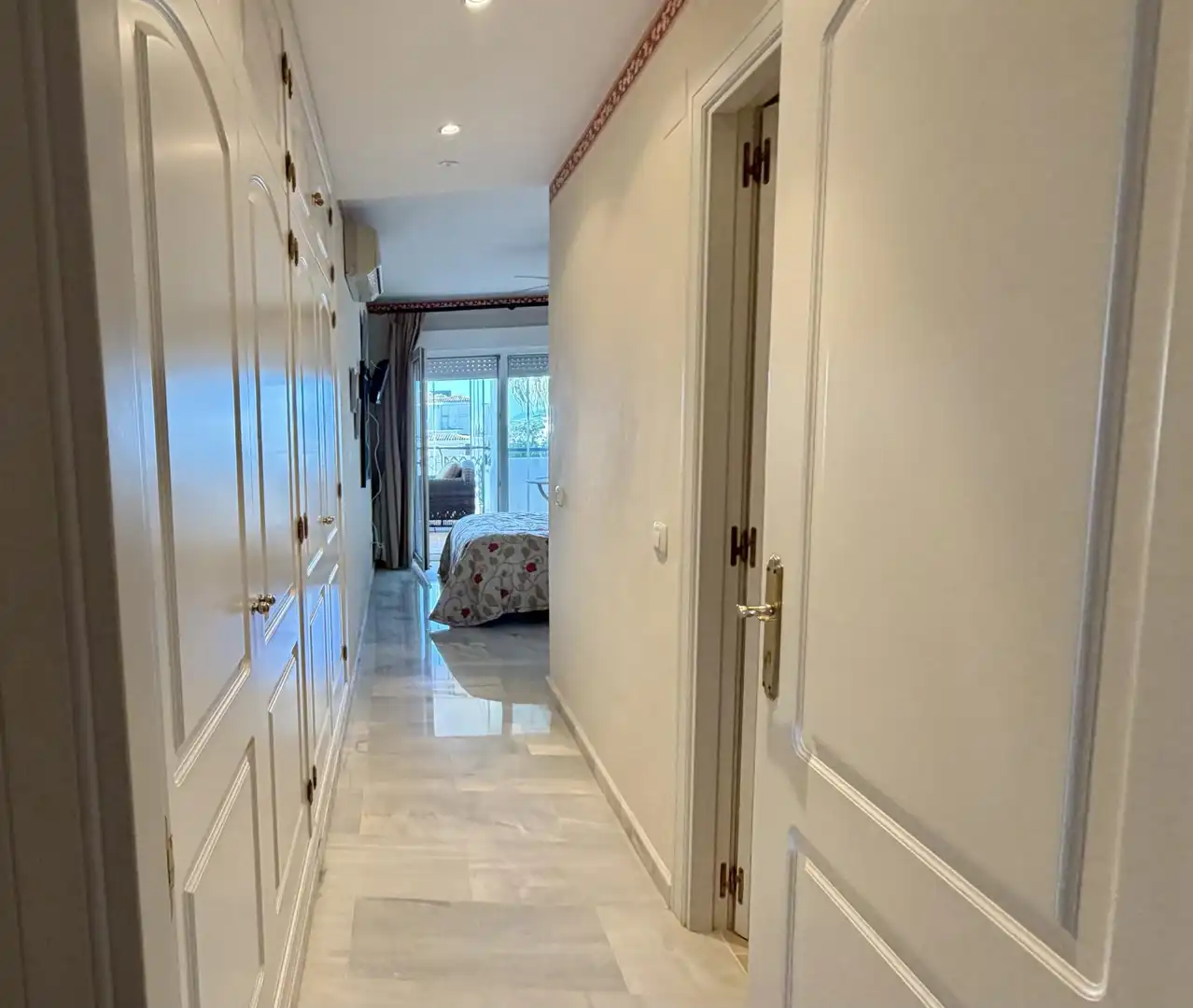 Flat for sale in Urbanizacion Alhamar, 1, Calahonda Flat for sale in Mijas with Air Conditioner, Heating and Private garden