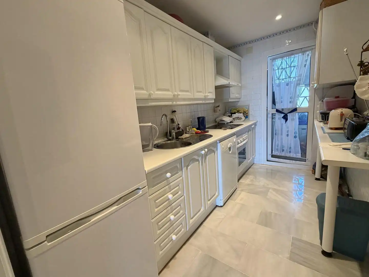 Flat for sale in Urbanizacion Alhamar, 1, Calahonda Kitchen of Flat for sale in Mijas with Air Conditioner, Heating and Private garden