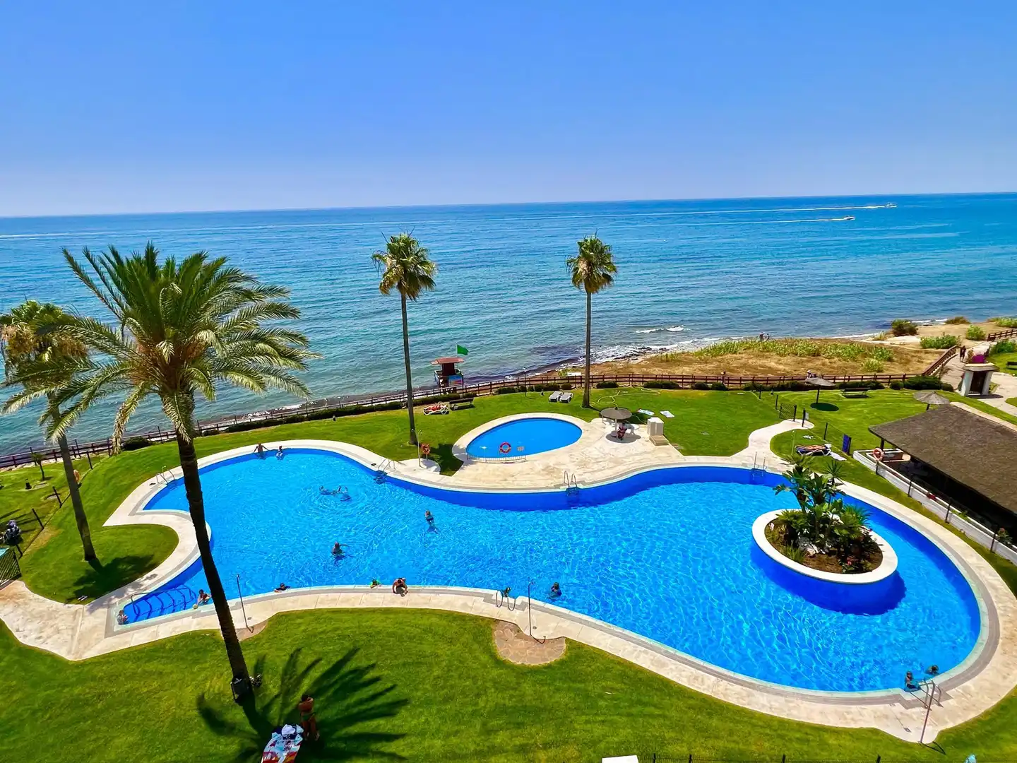 Flat for sale in Urbanizacion Alhamar, 1, Calahonda Swimming pool of Flat for sale in Mijas with Air Conditioner, Heating and Private garden