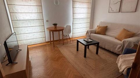 Piso de alquiler en Calle de Andrea Puech, 13, Valdeacederas, Madrid Capital - imagen 2 Foto 2 de Piso de alquiler en Calle de Andrea Puech, 13, Valdeacederas, Madrid Capital