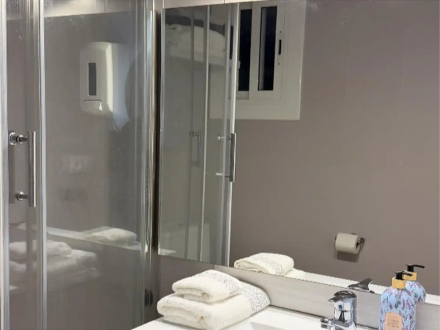 Wohnungen zum Verkauf in Carrer de L'hospital, 20, Centre Badezimmer von Wohnungen zum Verkauf in Blanes mit Klimaanlage