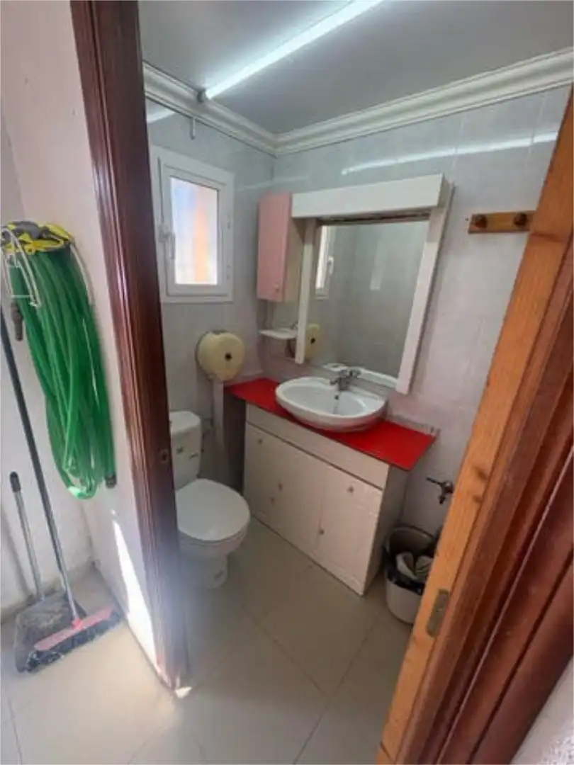 Local de alquiler en San José de la Rinconada Baño de Local de alquiler en La Rinconada