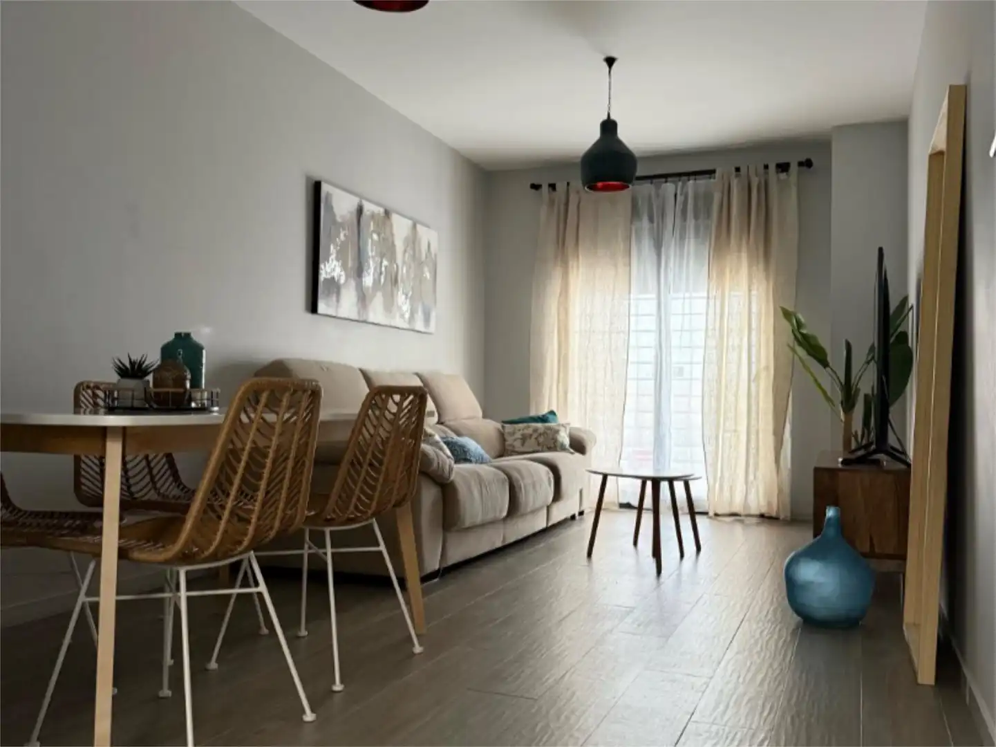 Flat for sale in Avenida Tío Pepe, Pozoalbero Living room of Flat for sale in Jerez de la Frontera with Air Conditioner, Heating and Private garden