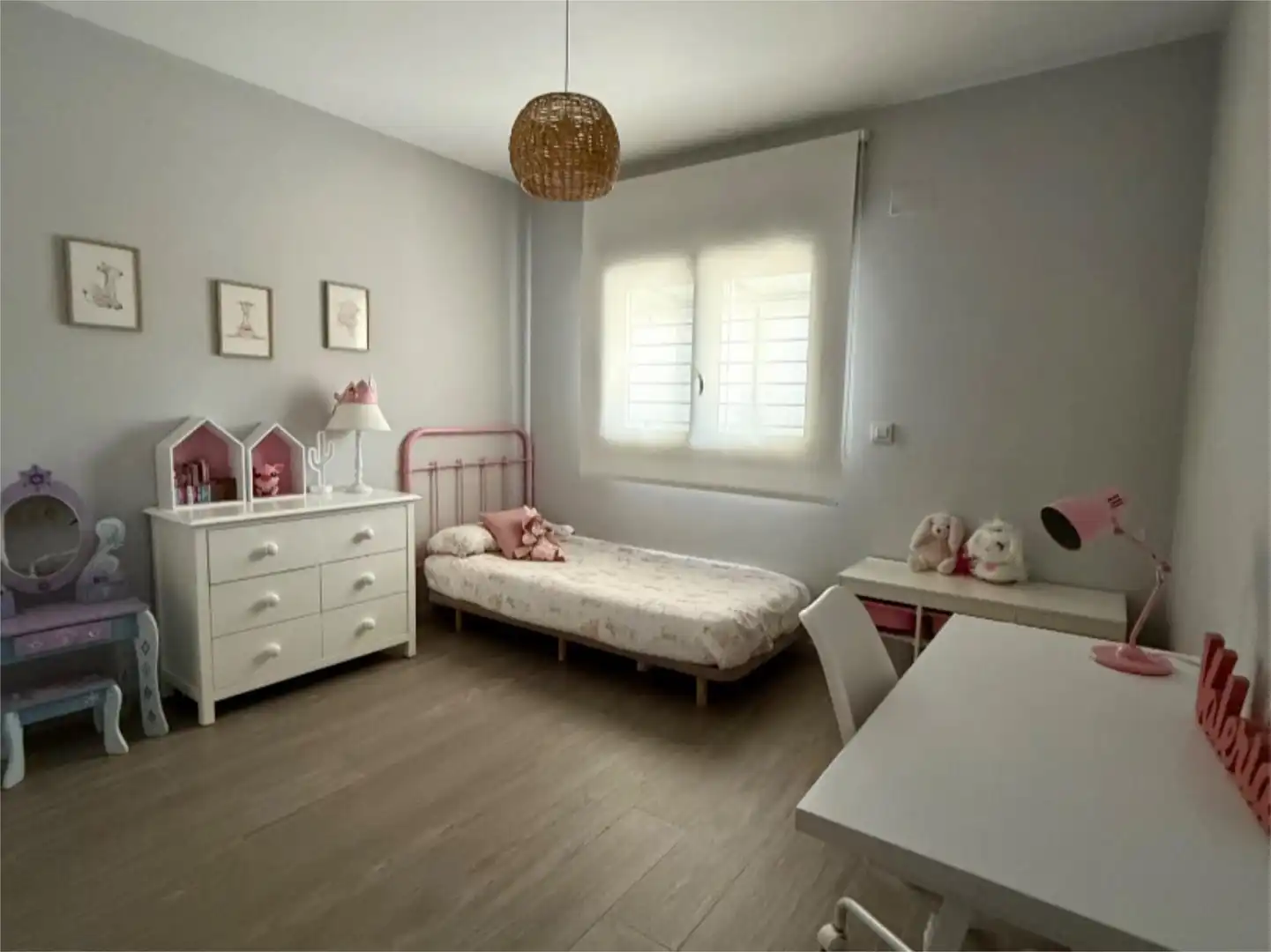 Flat for sale in Avenida Tío Pepe, Pozoalbero Bedroom of Flat for sale in Jerez de la Frontera with Air Conditioner, Heating and Private garden