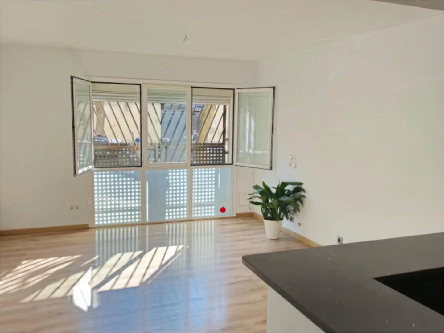 Piso en venta en Carrer de Calderón de la Barca, 135, El Carmel Piso en venta en Carrer de Calderón de la Barca, 135, El Carmel