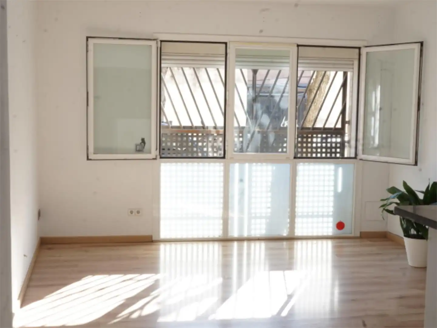 Piso en venta en Carrer de Calderón de la Barca, 135, El Carmel Piso en venta en Carrer de Calderón de la Barca, 135, El Carmel
