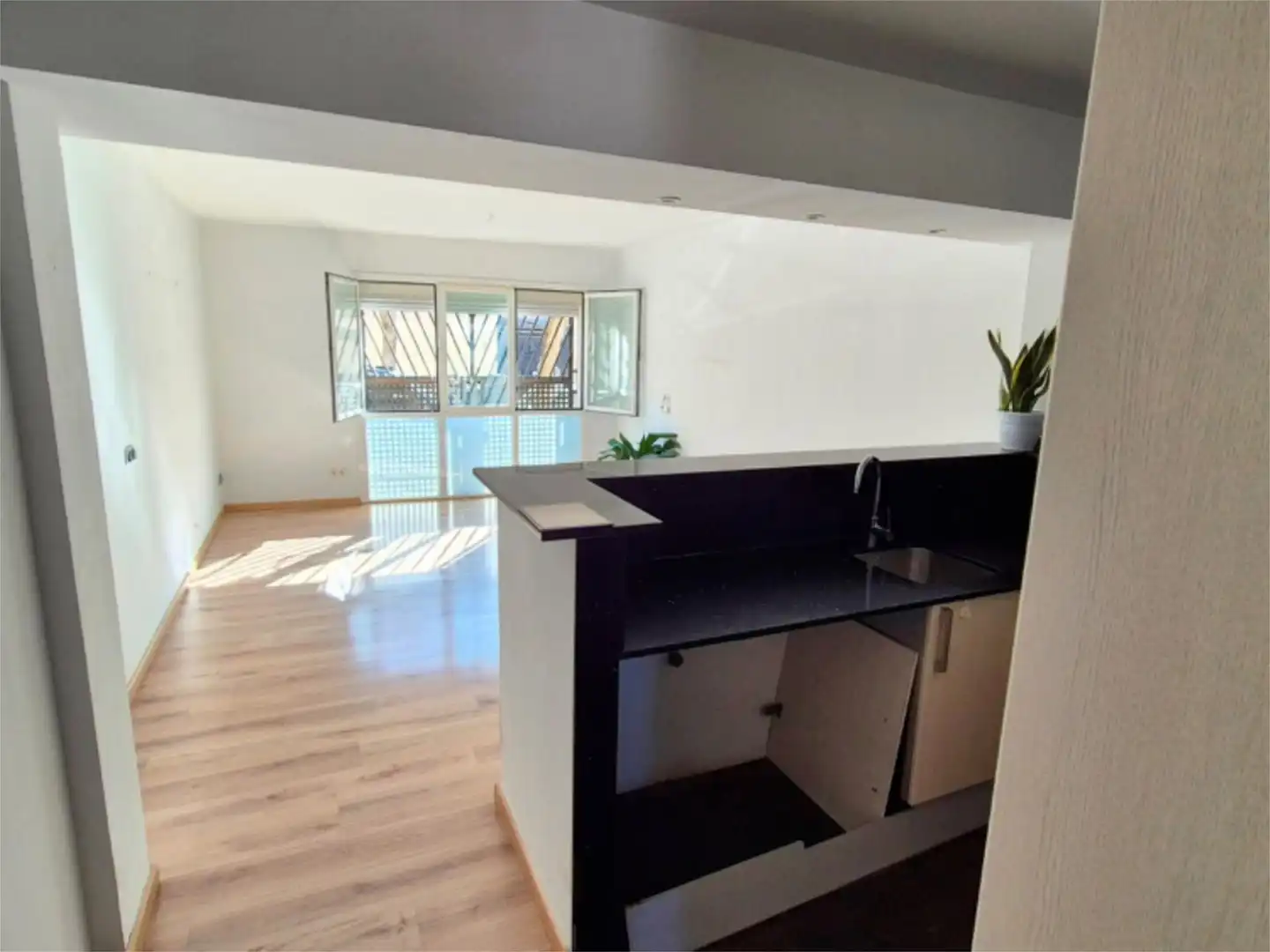 Piso en venta en Carrer de Calderón de la Barca, 135, El Carmel Piso en venta en Carrer de Calderón de la Barca, 135, El Carmel