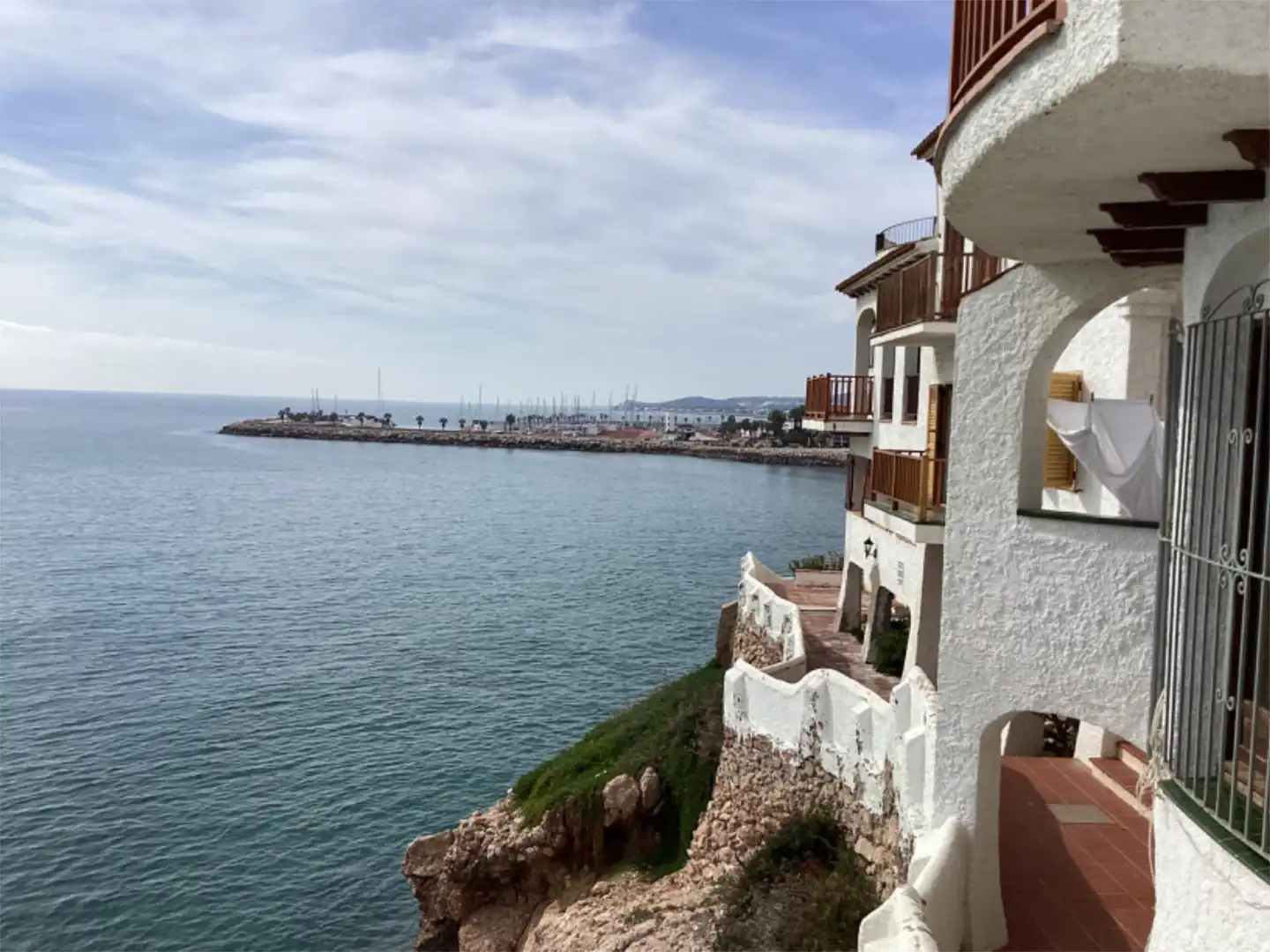 Vista exterior de Piso de alquiler en Sitges con Calefacción, Parquet y Terraza