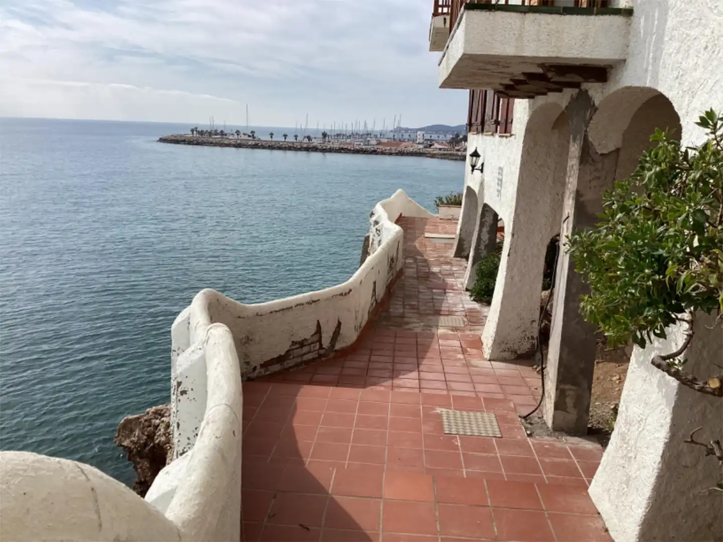 Vista exterior de Piso de alquiler en Sitges con Calefacción, Parquet y Terraza