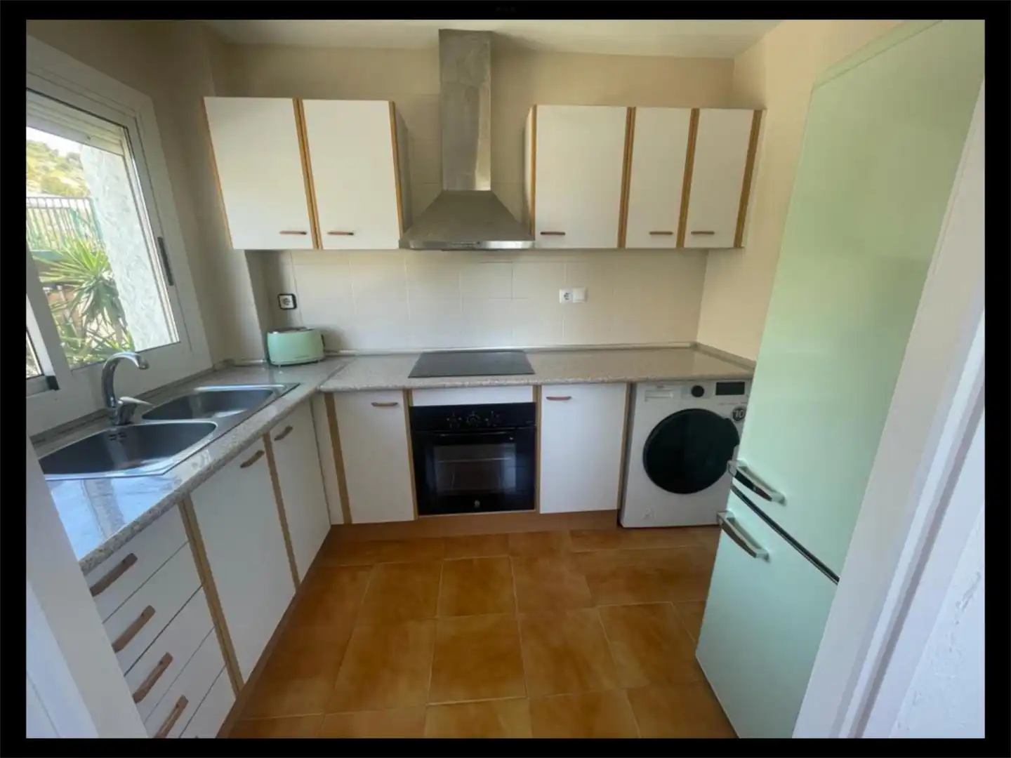 Cocina de Piso de alquiler en Sitges con Calefacción, Parquet y Terraza