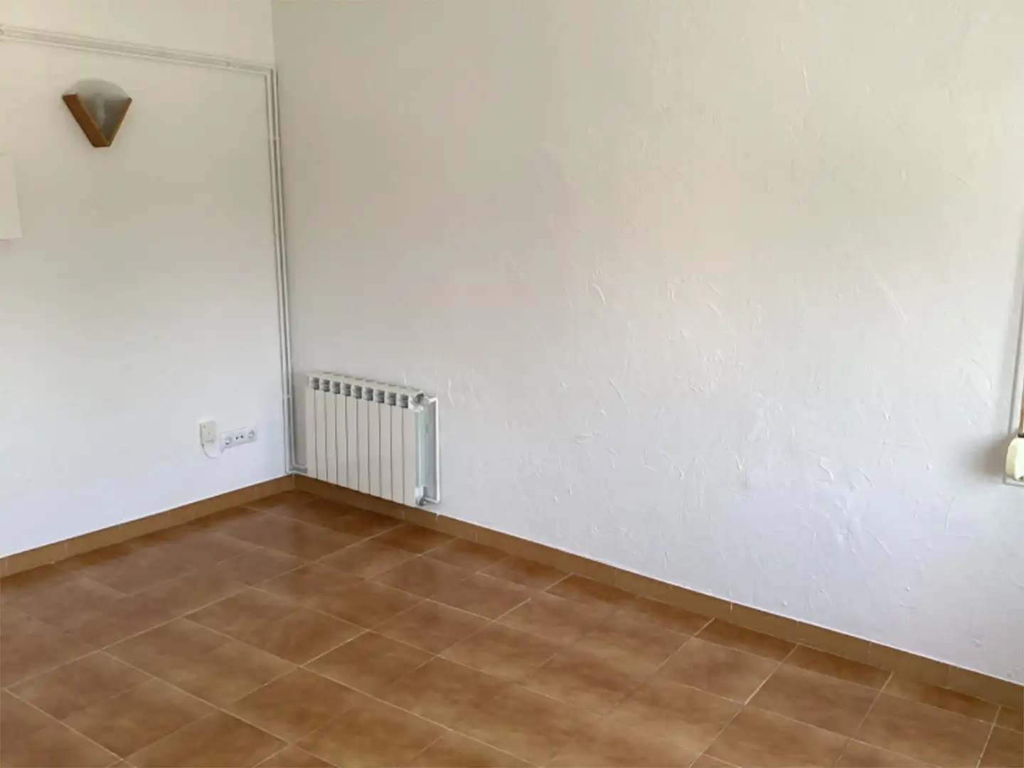 Piso de alquiler en Sitges con Calefacción, Parquet y Terraza