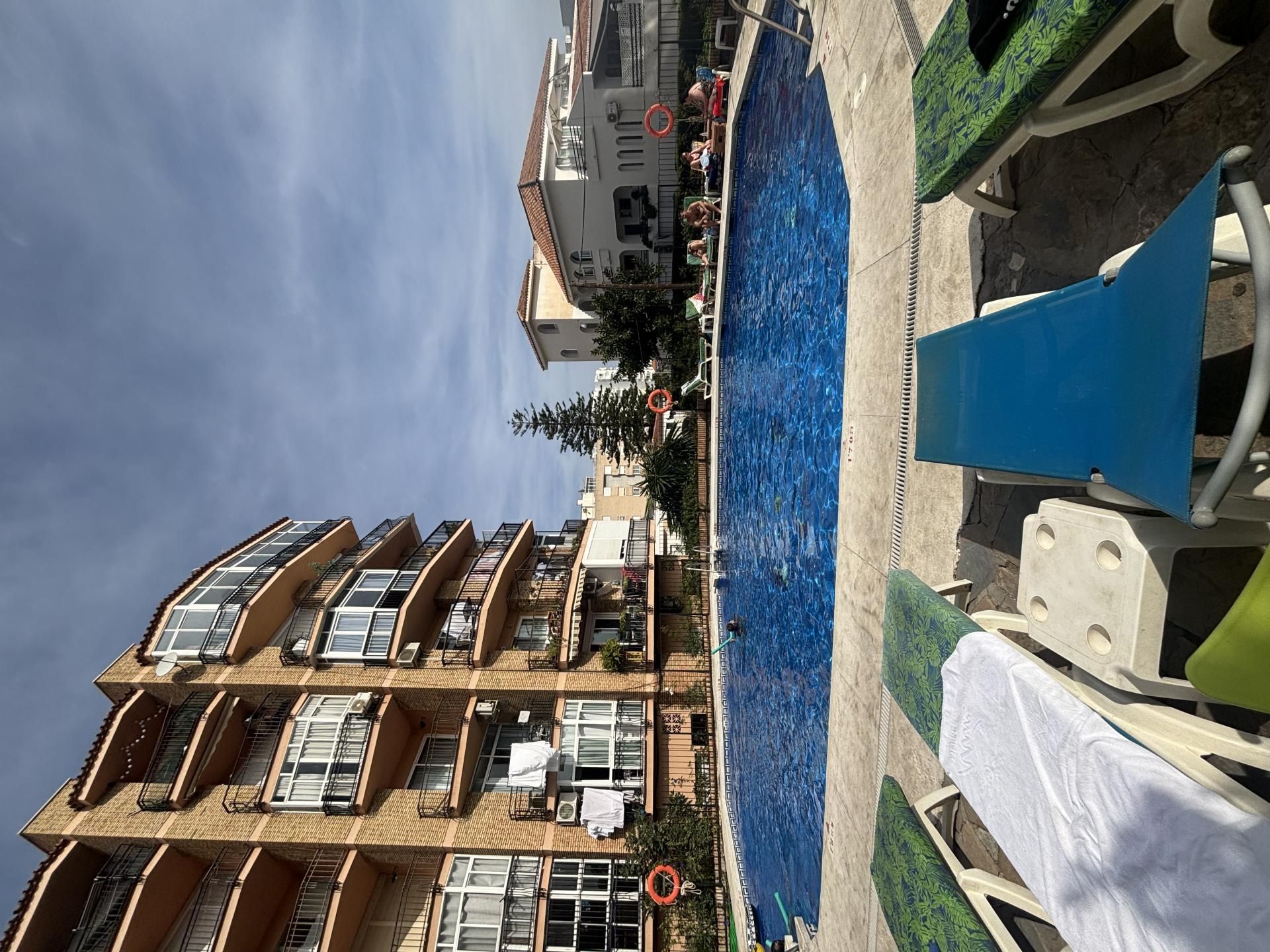 Piscina de Estudi en venda en Benalmádena amb Terrassa, Piscina i Balcó