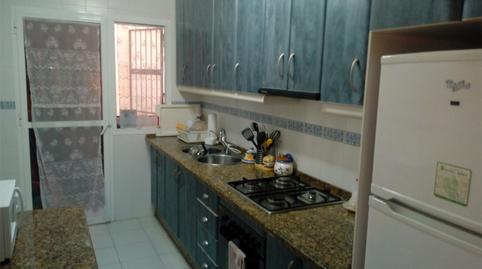 Foto 3 de Piso en venta en Calle Carlos Cano, 9, Puerto de Estepona, Estepona