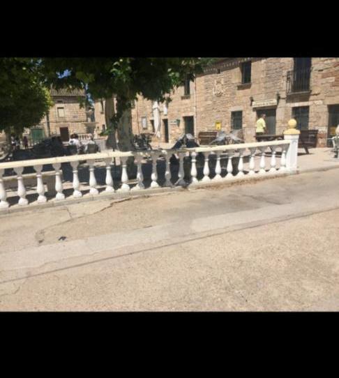 Residencial en venda a Plaza Alta, 2, Villaverde-Mogina, Burgos - imatge 1 Foto 1 de Residencial en venda a Plaza Alta, 2, Villaverde-Mogina, Burgos