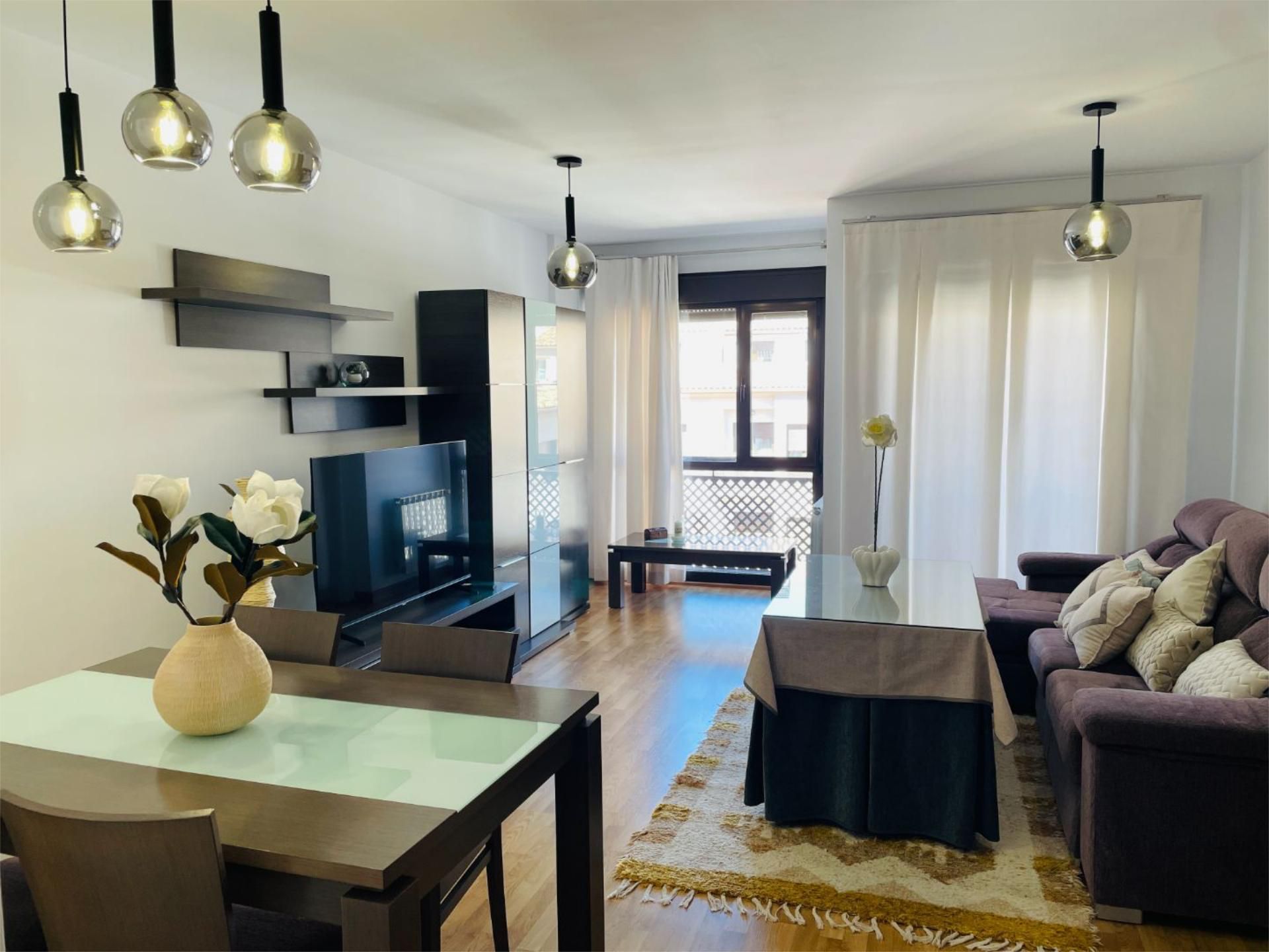 Exterior view of Flat for rent in Baza  with Air Conditioner, Heating and Parquet flooring