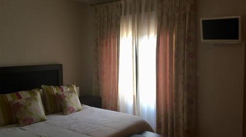 Foto 2 de Casa adosada en venda a Calle de la Calandria, 2, La Montaña - El Cortijo, Aranjuez