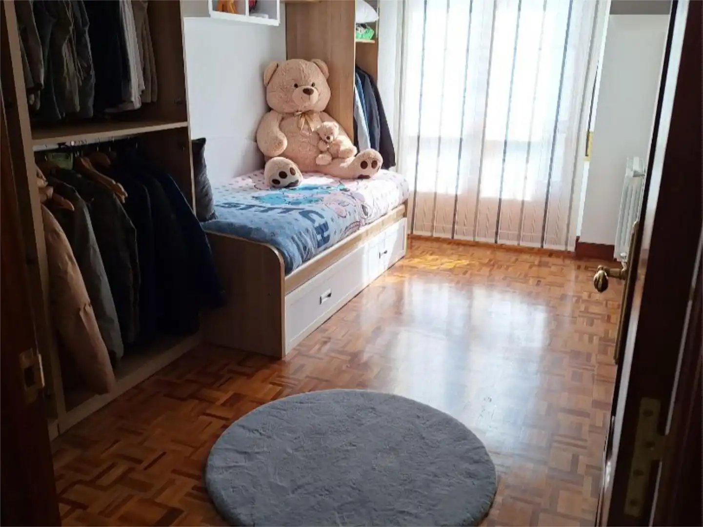 Wohnung zum Verkauf in Padura Kalea, 35, Ayala / Aiara Schlafzimmer von Wohnung zum Verkauf in Ayala / Aiara mit Heizung, Parkett und Abstellraum