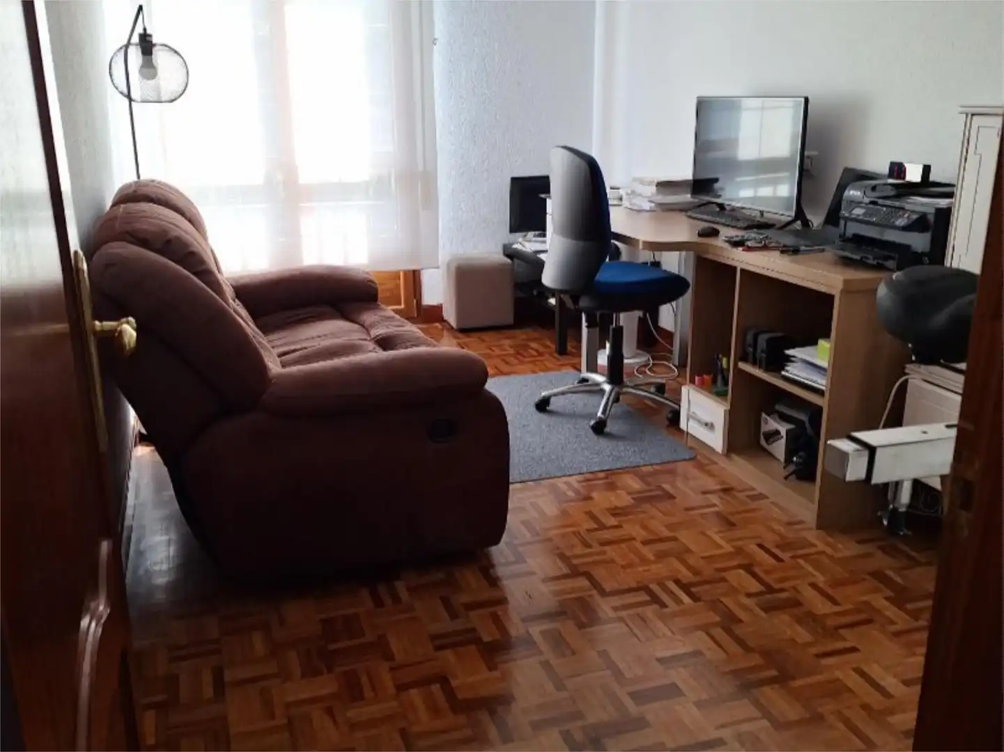 Wohnung zum Verkauf in Padura Kalea, 35, Ayala / Aiara Wohnzimmer von Wohnung zum Verkauf in Ayala / Aiara mit Heizung, Parkett und Abstellraum