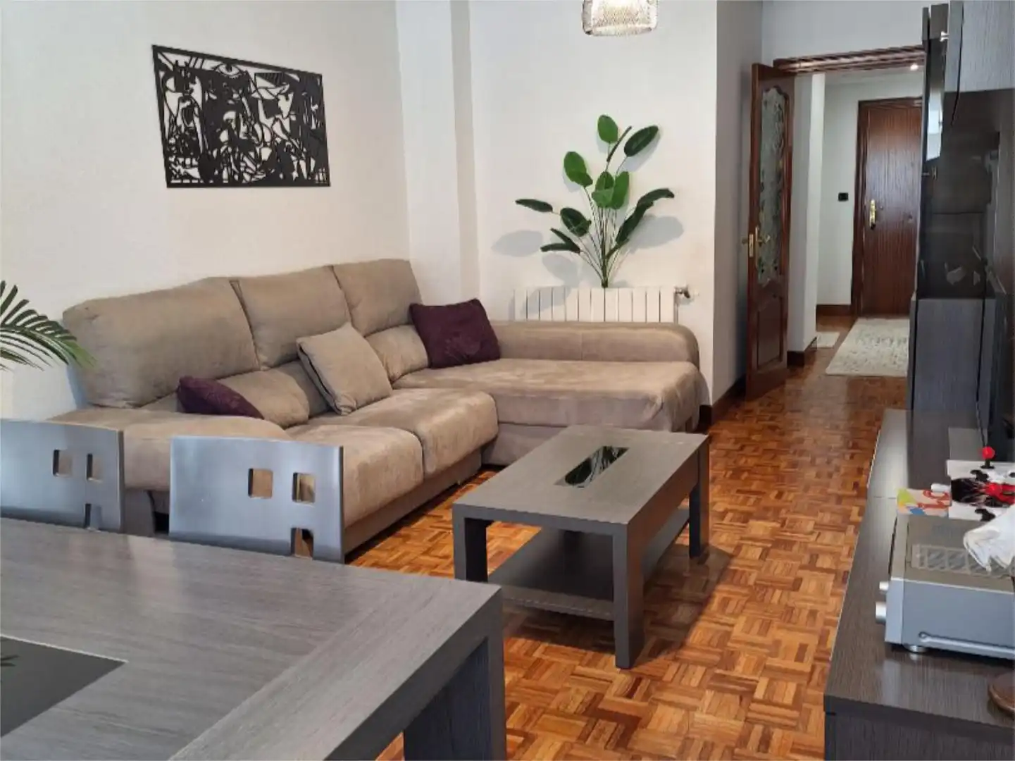 Wohnung zum Verkauf in Padura Kalea, 35, Ayala / Aiara Wohnzimmer von Wohnung zum Verkauf in Ayala / Aiara mit Heizung, Parkett und Abstellraum