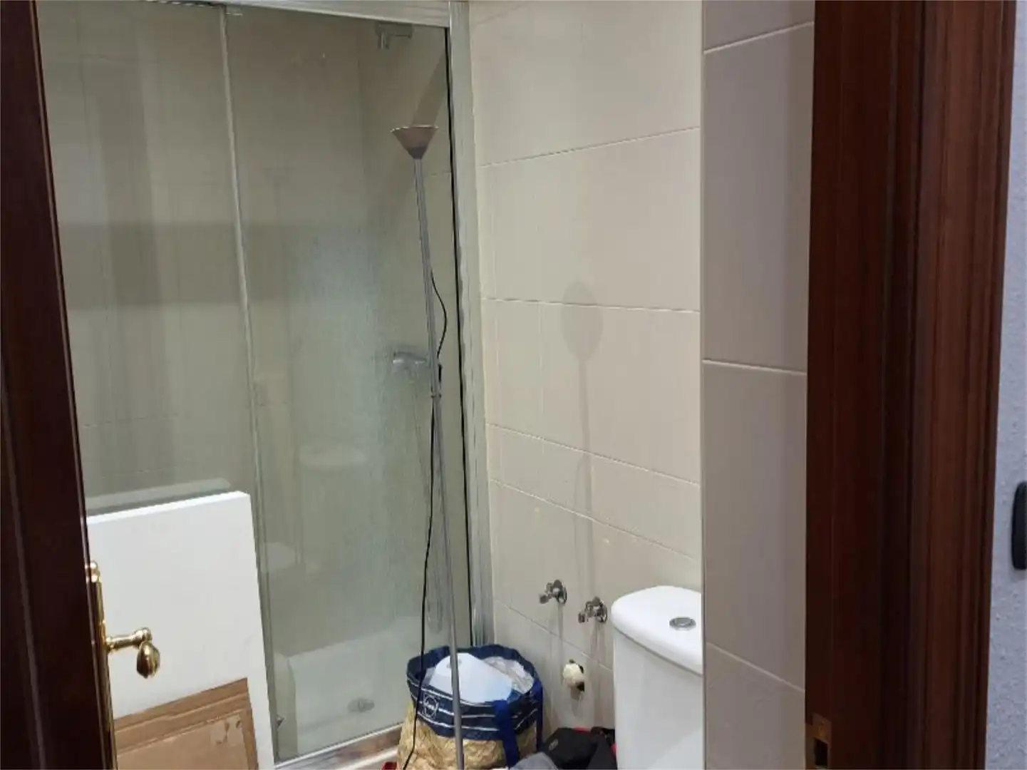 Wohnung zum Verkauf in Padura Kalea, 35, Ayala / Aiara Badezimmer von Wohnung zum Verkauf in Ayala / Aiara mit Heizung, Parkett und Abstellraum