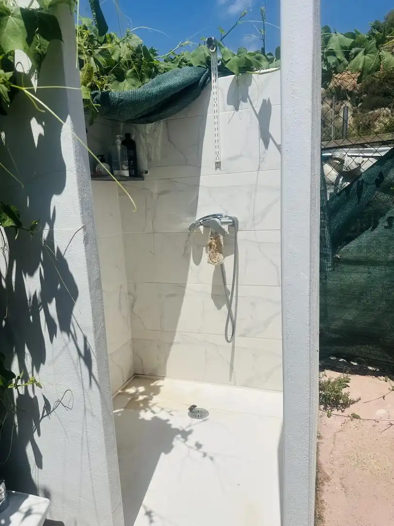 Finca rústica en venda a Callosa d'en Sarrià Bany de Finca rústica en venda en Callosa d'en Sarrià amb Aire condicionat, Calefacció i Jardí privat