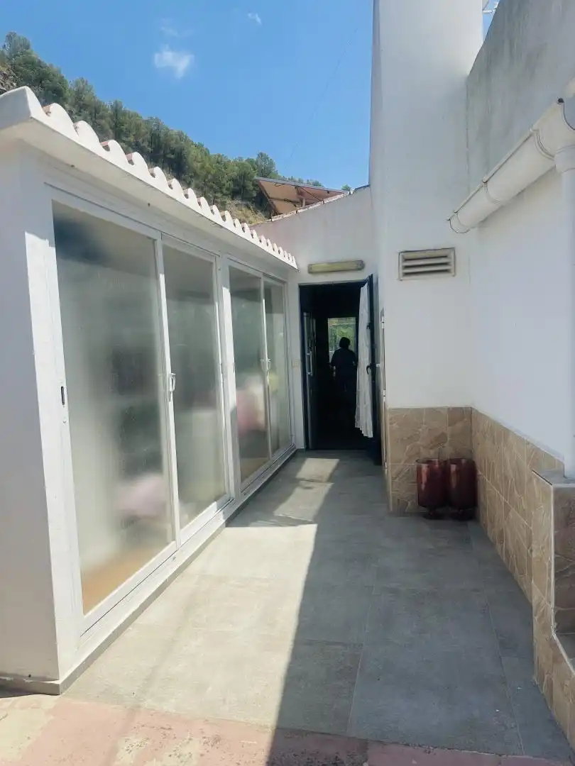 Finca rústica en venda a Callosa d'en Sarrià Finca rústica en venda en Callosa d'en Sarrià amb Aire condicionat, Calefacció i Jardí privat