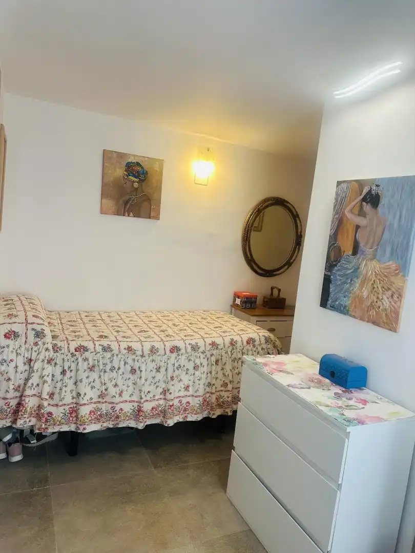 Finca rústica en venda a Callosa d'en Sarrià Dormitori de Finca rústica en venda en Callosa d'en Sarrià amb Aire condicionat, Calefacció i Jardí privat