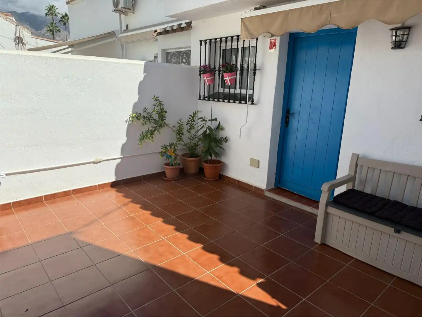 Terrasse von Einfamilien-Reihenhaus zum Verkauf in Mijas mit Klimaanlage, Terrasse und Schwimmbad
